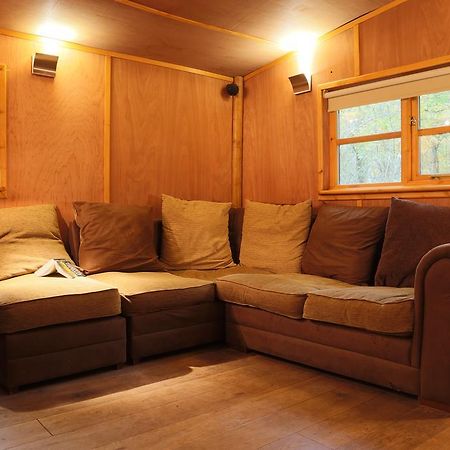 Pinetum Lodge Gloucester Room photo